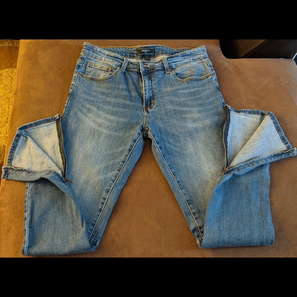 (NWOT) Ankle Zipper Denim Jeans